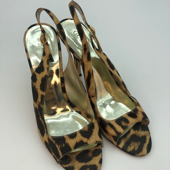 Leopard Guess heels. - Picture 2 of 5